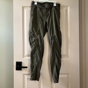 Lululemon Street to Studio Pant II unlined